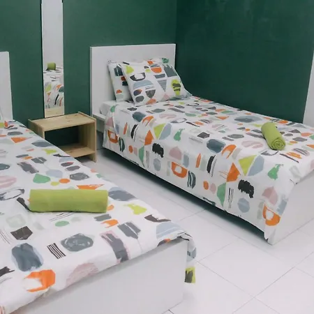 Thedaun Homestay Seri Iskandar, Perak Exterior photo